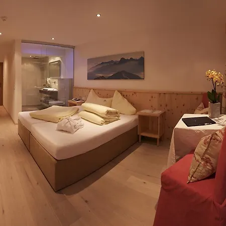 Hubertus ホテル 4*