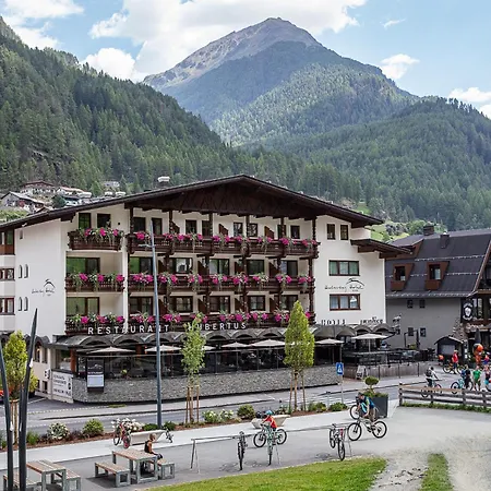 Готель Hubertus Зельден