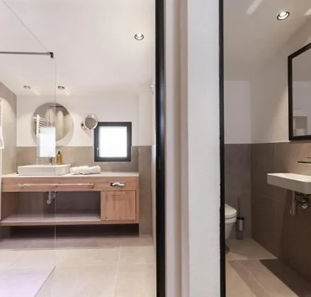 Hotel Hubertus 4*