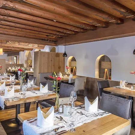 Hotel Hubertus 4*