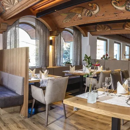Hotel Hubertus Mit Summercard 4*