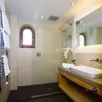 Hubertus Hotel